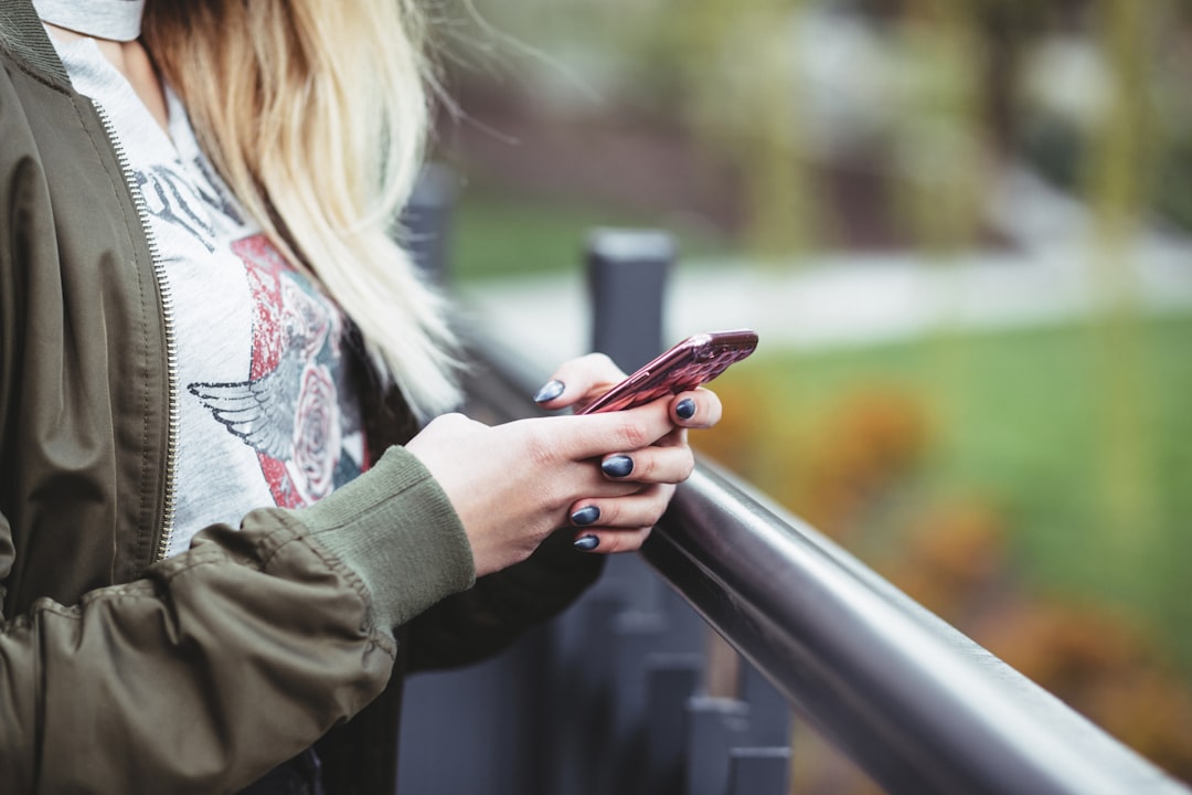 Biaya Transfer Antar E-Wallet: Apakah Benar-Benar Murah?